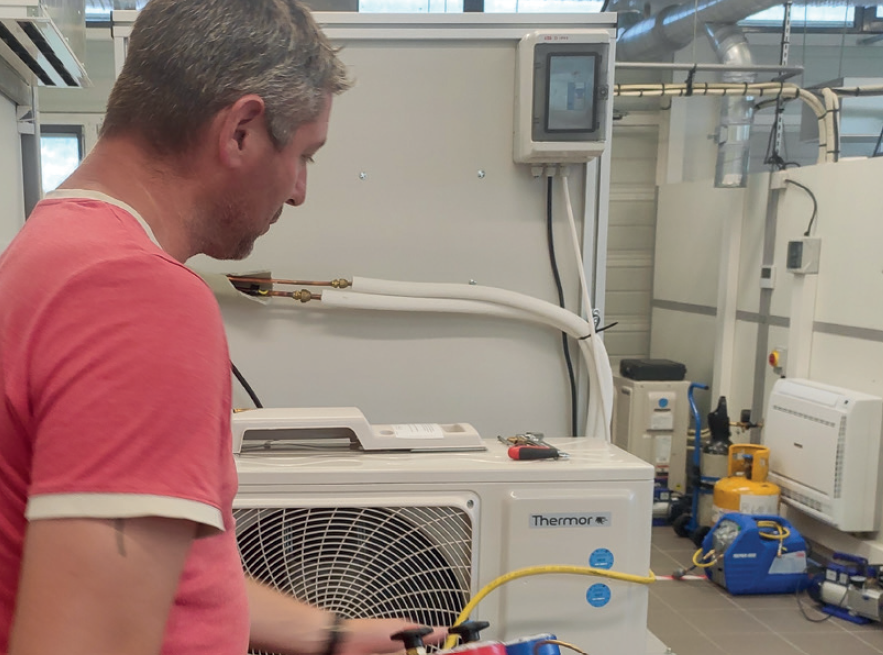 CLM1-53 Installer et préparer la mise en service d’une pompe à chaleur air/air
