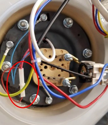 Connecteur ACI de chauffe-eau