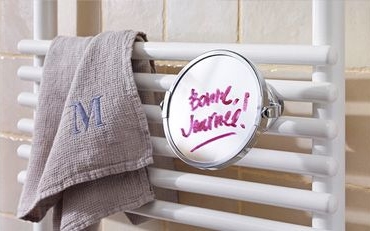 Miroir s&egrave;che-serviettes - Accessoire de personnalisation