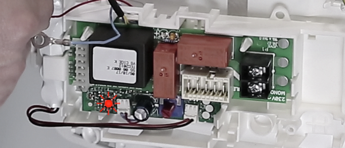 CE_Duralis_circuit-electrique_diode-rouge.png