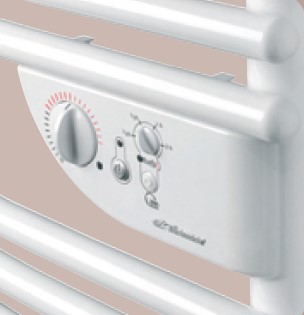 Boitier de commande d'un s&egrave;che-serviettes &eacute;lectrique