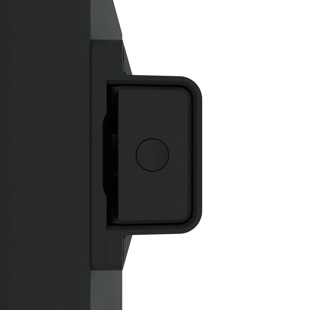 414749_bd_kenya_5_zoom_v_remote_noire_rvb.jpeg