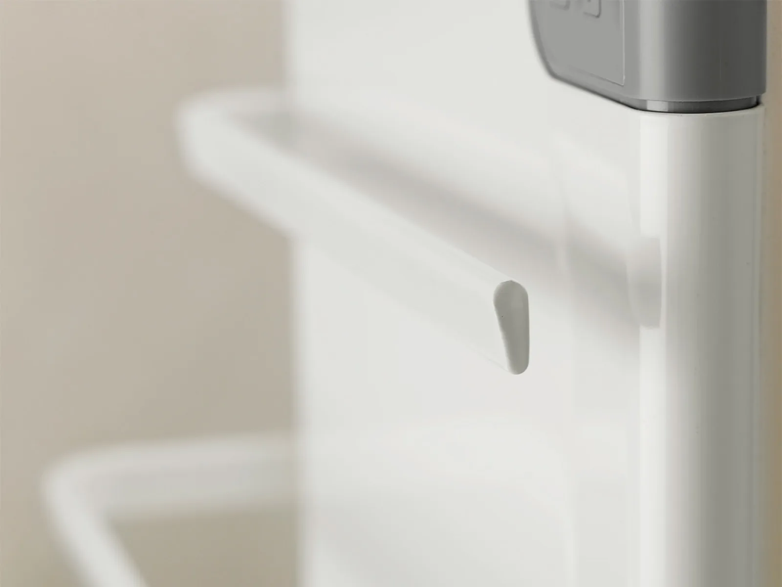 493151_radiateur_seche_serviette_electrique_majorque_barres_thermor.jpg